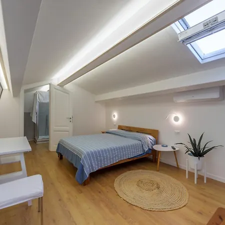 Elegant House In The Centre Apartment