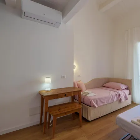 Apartamento Elegant House In The Centre Santa Teresa Gallura
